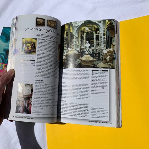 Fodor's NY & London Travel books - 2x - Picture 6 of 10